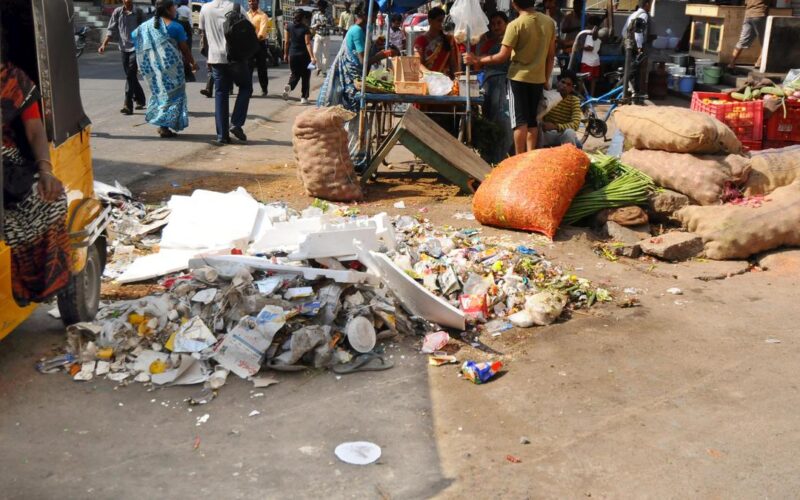 Keep a dustbin or face action: Cyberabad civic body’s ‘No Bin, No Trade’ approach to hold businesses accountable