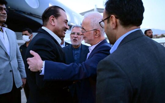 Pakistan military chief Asim Munir arrives in Tehran in push to end Iran war