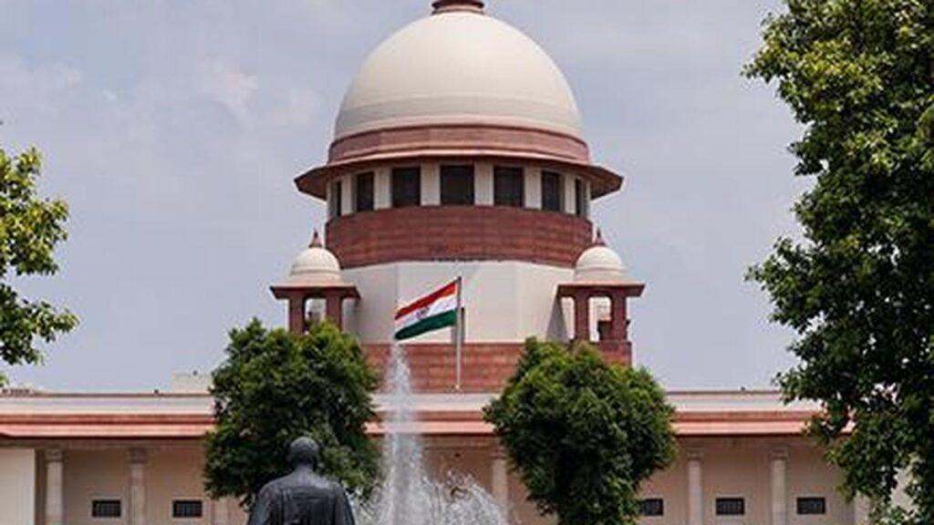Supreme Court asks CBI to furnish classified documents to former R&AW officer in Official Secrets Act case