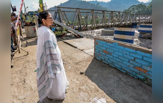 Bengal floods | A spate of human folly