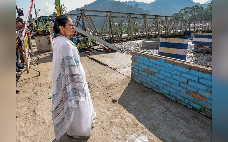 Bengal floods | A spate of human folly