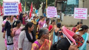 CPI(M) threatens to intensify protest against government’s decision to allow private medical colleges to use public healthcare centers