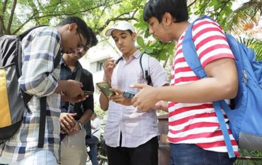 26 candidates, all of them males, score perfect 100 in Session 2 of JEE (Main)