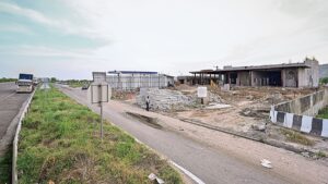 No place to take a break | Highway amenities