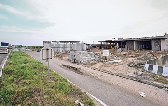 No place to take a break | Highway amenities