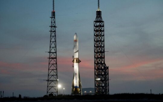 Blue Origin achieves first landing of reused New Glenn rocket booster