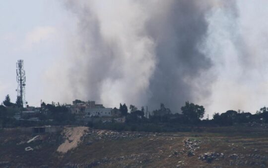 Israeli troops push deeper into Lebanon as two sides start military talks at Pentagon