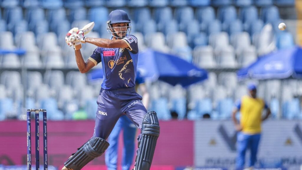 Ayush Vartak impresses in T20 Mumbai League, guided by Dhoni’s advice