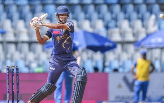 Ayush Vartak impresses in T20 Mumbai League, guided by Dhoni’s advice