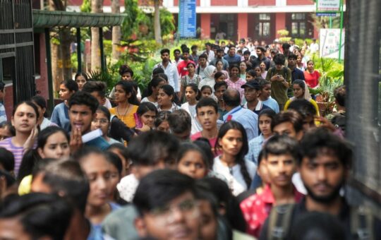 UPSC CSE Prelims Admit Cards 2026: How many days before exam does UPSC release hall tickets?