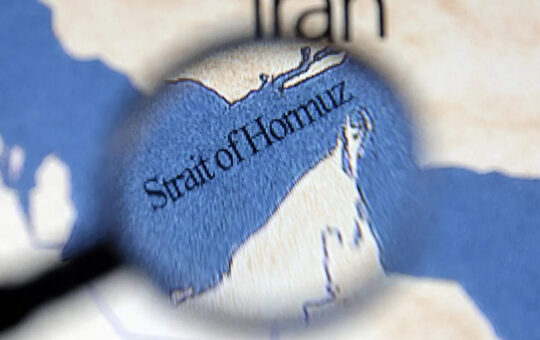Strait of Hormuz deadlock deepens? Drone strike at nuclear power plant in UAE
