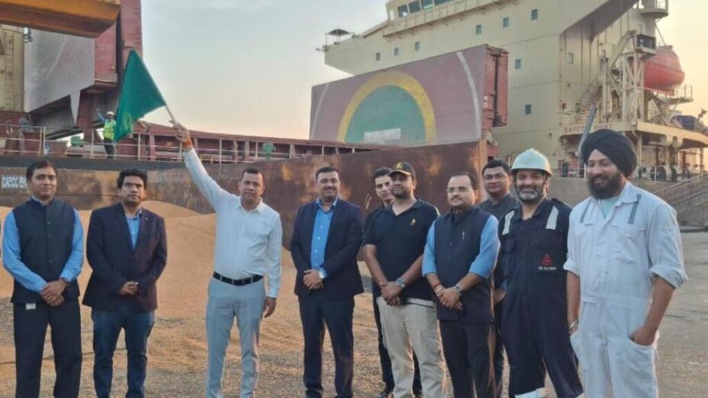 Nellore exports 53,318 tonnes of maize to Vietnam to boost farmers’ income