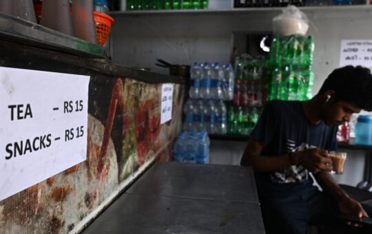 LPG hike pushes up food prices across Kerala